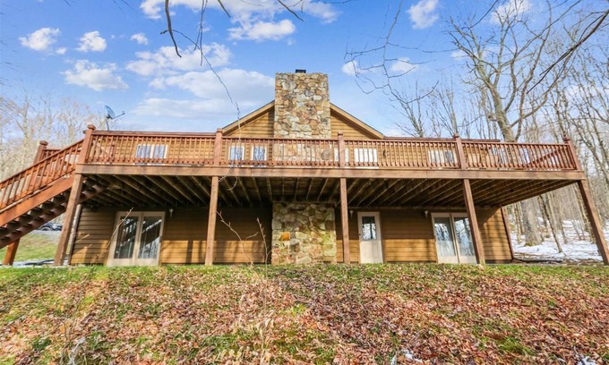 Old Timberline Ski Chalet | Lazy Bear - 637 Fern Lane Lazy Bear - 637 Fern Lane