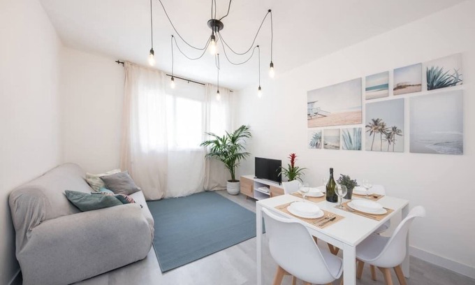 El Baix Guinardo Apartment | LB Nice Apartment Sagrada Familia