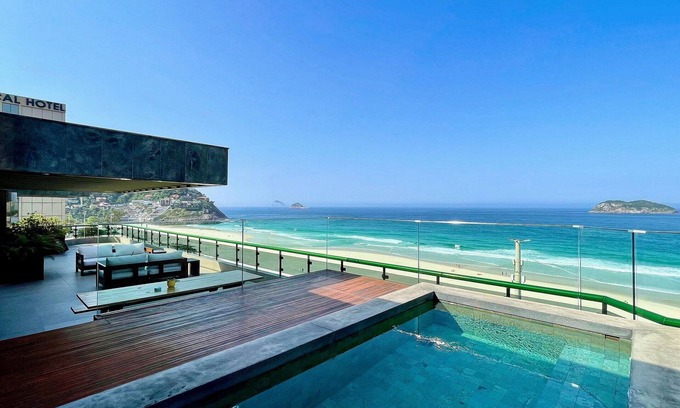 Barra da Tijuca Apartment | LB - RJ105 Linear Penthouse 04 Suites Oceanfront Pepê Vacation Rental