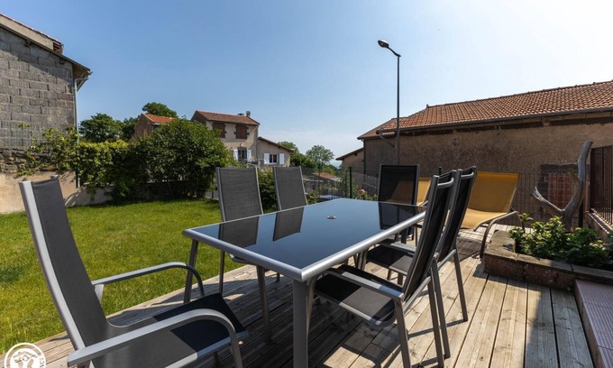 Volvic House | LE 10 - Volvic - Gîte