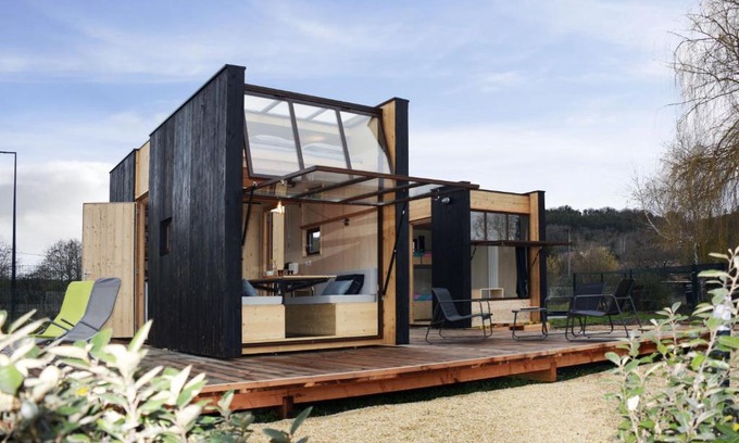 Ebreuil House | LE 12