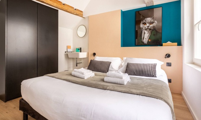Old Lille Apartment | Le Beffroi, Duplex apartment Vieux Lille