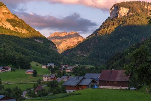 Bellevaux Apartment | Le Bel appartement de Montagne