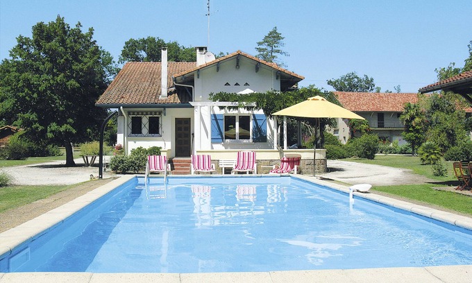 Saint-Julien-en-Born House | Le Belon by Interhome