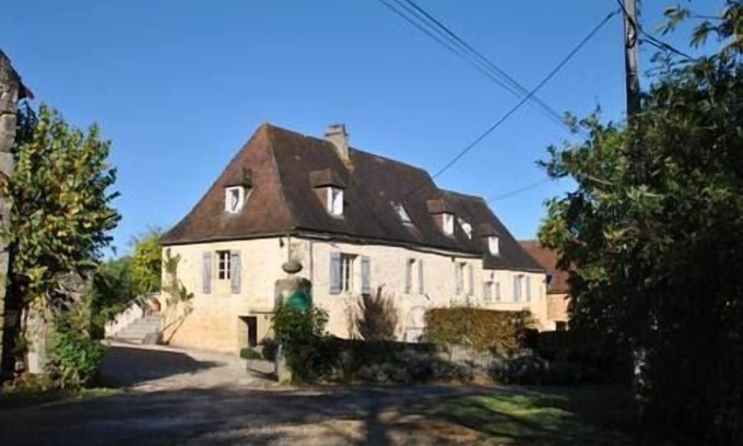 Sainte-Mondane House | Le Bonheur dans notre Pré, group property with 5 gites