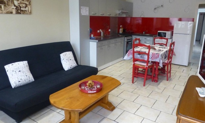 Haybes House | LE Bottari - Haybes - Gîte