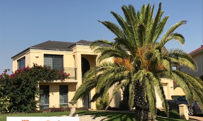 Quinns Rocks House | Le Boulevard