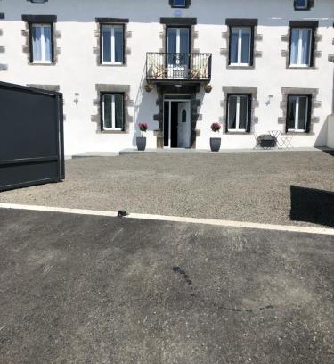 Olby Apartment | Le Burin des Rosiers