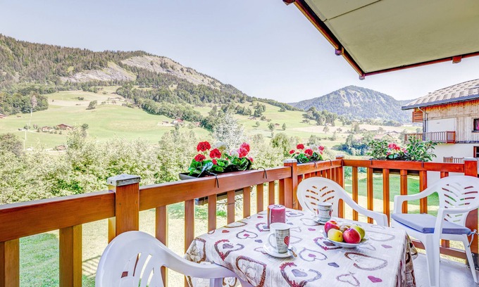 Flumet Apartment | Le cœur des Evettes - One Bedroom Apartment, Sleeps 4
