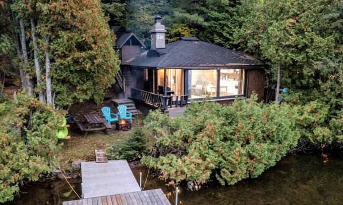 Sainte-Lucie-des-Laurentides Ski Chalet | Le1613 - Bord de L'eau - Les Chalets Dans le Nord