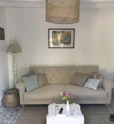 Cosne-Cours-sur-Loire House | Le Cabanon