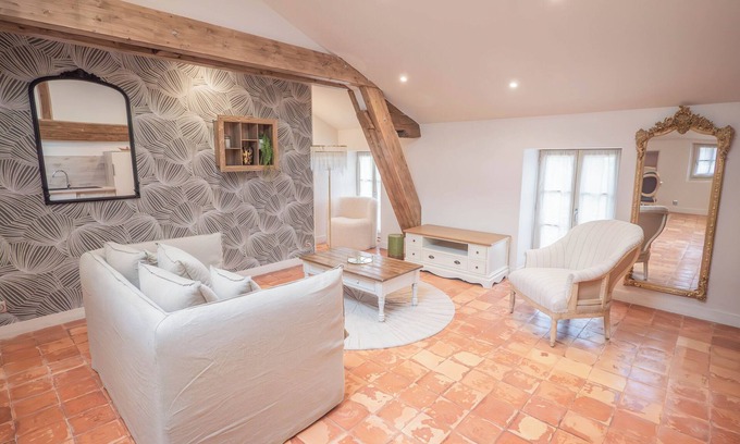 Caux Apartment | Le Cadran Solaire, Gîte Intimiste Haut de Gamme Avec Piscine et Sauna, à Pézenas