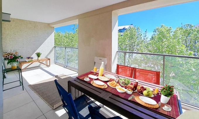 Estanove Apartment | Le Campourcy YourHostHelper