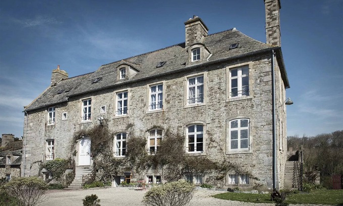Le Rozel House | Le château du Rozel
