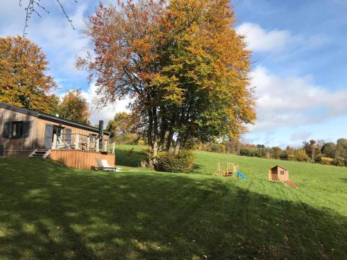 Longfaye Ski Chalet | Le Chalet du Tchession