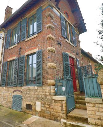 Seurre House | Le Chalet Saint Vincent
