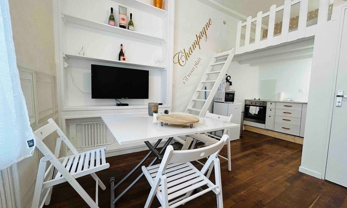 Jamin Apartment | Le Champagne Coquebert Centre-ville