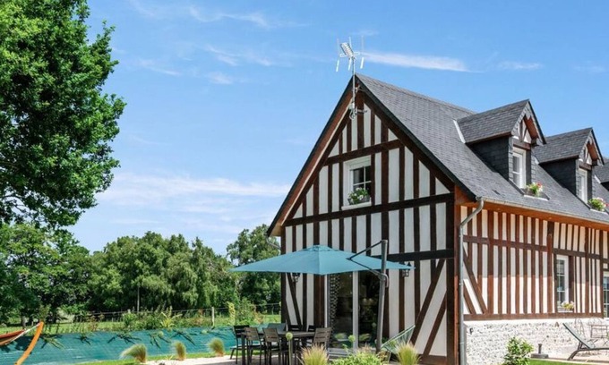 Virville House | Le Chant des Oiseaux