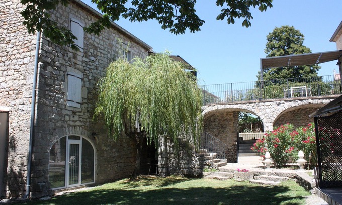 Casteljau Apartment | Le Chassezac 3-star gîte in southern Ardèche