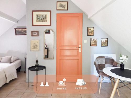 Sainte-Croix-en-Plaine Apartment | Le cigogneau-studio alcôve au calme