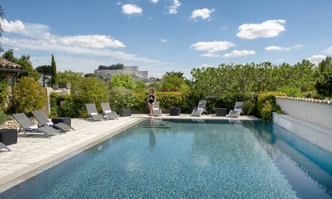 Grignan Hotel | Le Clair de la Plume - Teritoria