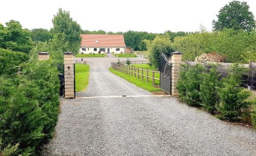 Saint-Yan Bed & Breakfast | LE CLOS DES PRAIRIES Suite 2 grandes chambres