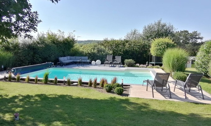 Louveigne Villa | Le Clos du Montys, magnificent villa with swimming pool