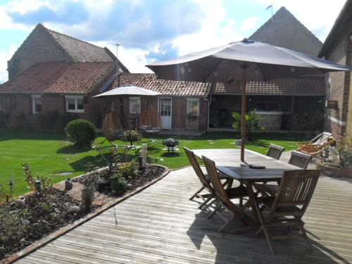 Fontaine-sous-Montdidier Apartment | Le clos des tracteurs d'antan