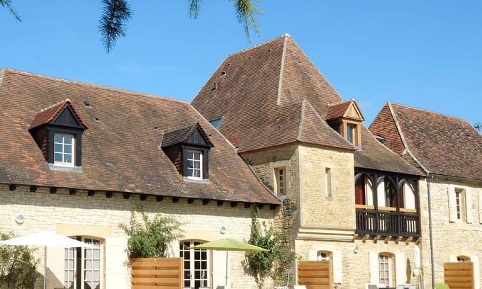 Saint-Vincent-de-Cosse Apartment | Le Clos des Rives by Interhome