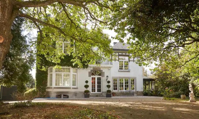 Beaufays Villa | Le Clos Margaux