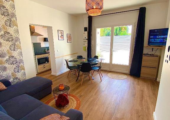 Quincy-Voisins Apartment | Le cocon de Didine, beau F2, 2 places de parking clos, proche Disneyland