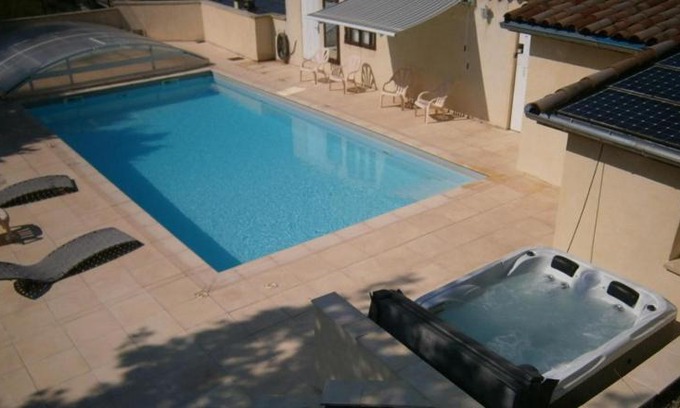 Rochecolombe Apartment | Le cocon