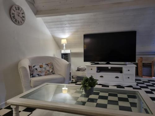 Breuillet House | Le coin du Volumier