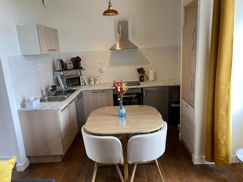 Challans Apartment | Le Colibri - Domaine de la Houblette