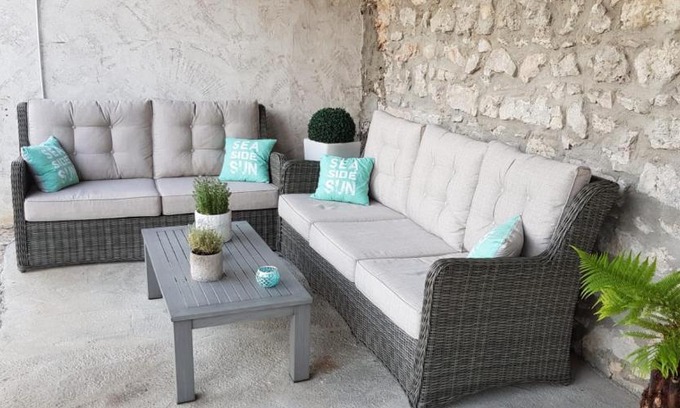 Saint-Victor-de-Morestel House | Le domaine de Tizo