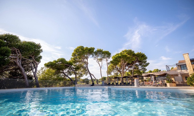 Saumane-de-Vaucluse House | Le Domaine de Provence Country Club
