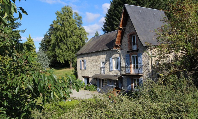 Meymac House | Le Domaine de la Grange.un Havre de Paix en Pleine Nature Corrézienne