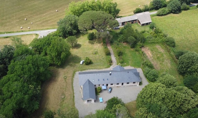 Tarasteix Villa | Le Domaine des Carmes - Tarasteix