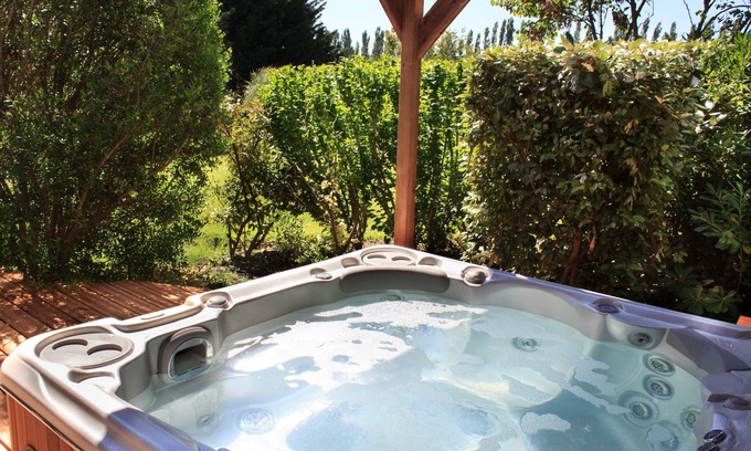 Le Thor Hotel | Le Domaine des Carmes & Spa