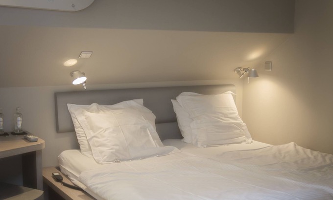Oudenburg Boat Rental | Le Fabuleux destin