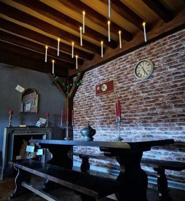 Saint-Jean-Soleymieux Apartment | Le Gîte Ensorcelé