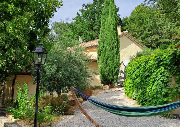 Sablet Apartment | Le gîte Tilia