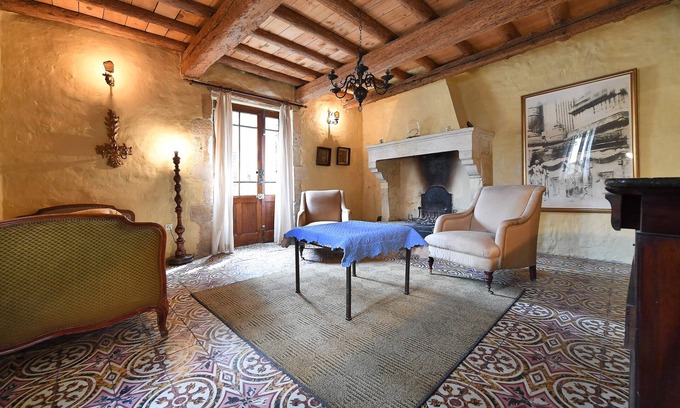 Meynes House | Le Grand Domeynes - Charming and spacious