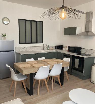 Azay-le-Rideau Apartment | Le grand nid charmant