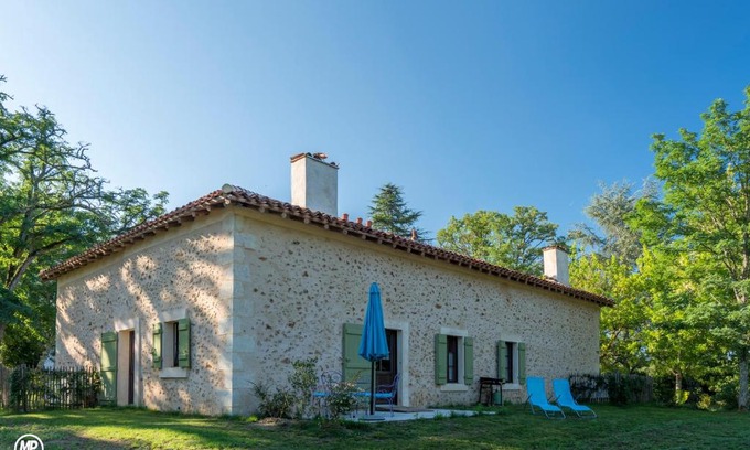 Losse House | Le Grillon