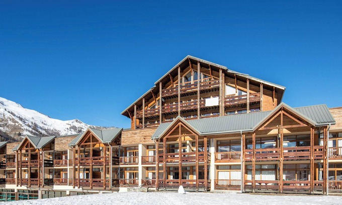 Valloire Apartment | Le Hameau de Valloire 3p8p Coin Nuit