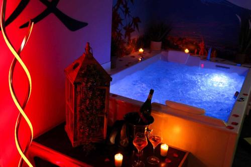 Barenton House | Le Jade Rouge - Love Gîte Japonais en Normandie
