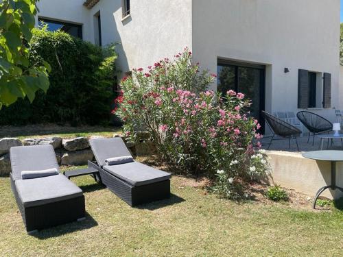 Meyrargues Apartment | Le jardin de Vaumartin