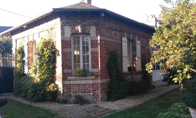 Demuin House | Le jardin des Écureuils
