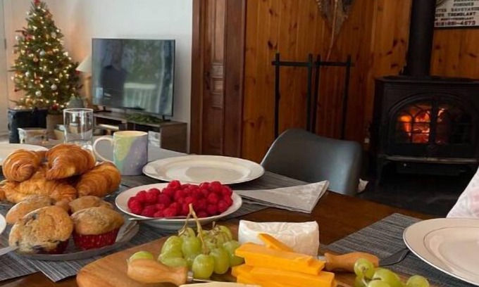 Saint-Faustin-Lac-Carre Ski Chalet | Le Lakehouse du Mont Blanc